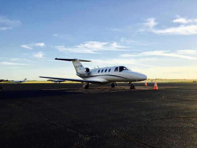 Cessna Citation CJ1 (N488SR)