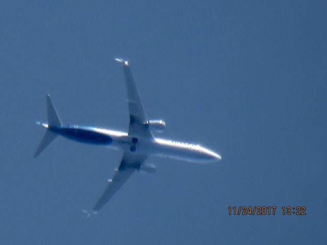 Boeing 737-900 (N275AK)