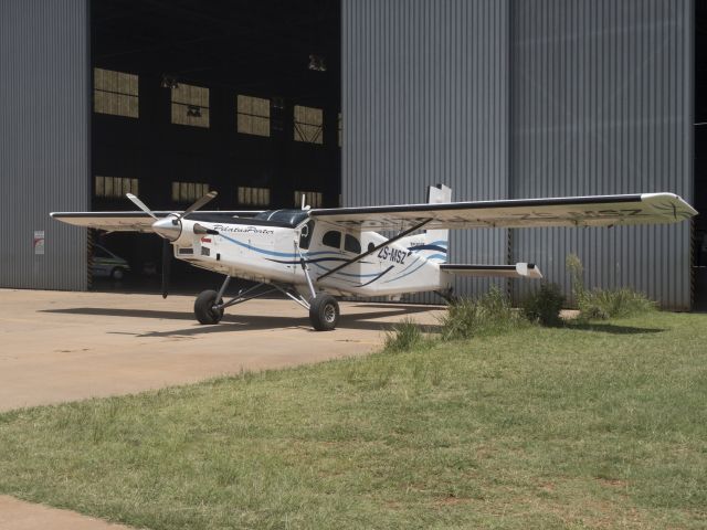 Pilatus PC-6B Turbo-Porter (ZS-MSZ) - 1 FEB 2017.