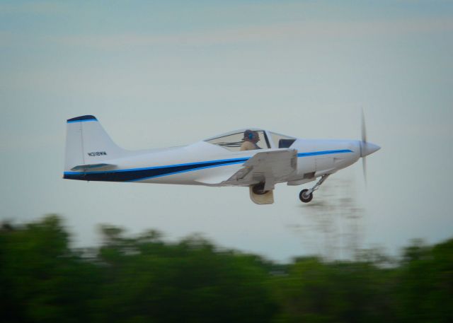 Experimental 100kts-200kts (N318WM) - 2014 Sun n Fun