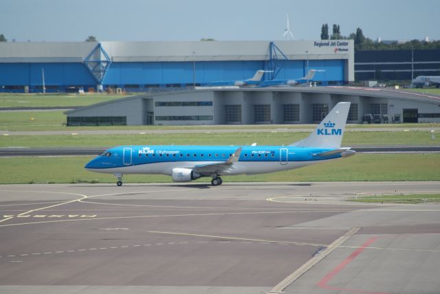 Embraer 175 (PH-EXP) - KLM Cityhopper ERJ175STD cn678
