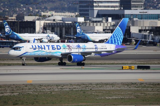 Boeing 757-200 (N14106)