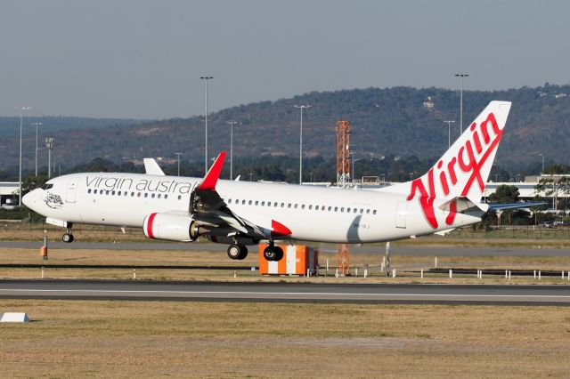 Boeing 737-800 (VH-IXJ) -  Boeing 737-800 44226 Ln5355. Virgin Australia VH-IXJ rwy 03 YPPH 23 April 2022. Ex Silk Air 9VMGJ.