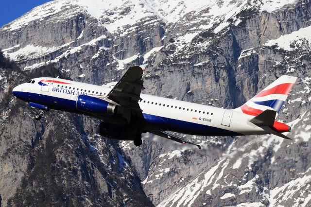 Airbus A320 (G-EUUB)