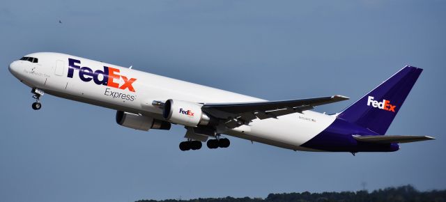 BOEING 767-300 (N154FE) - "Zachary" departing for MEM, from the RDU observation deck, 4/14/18.