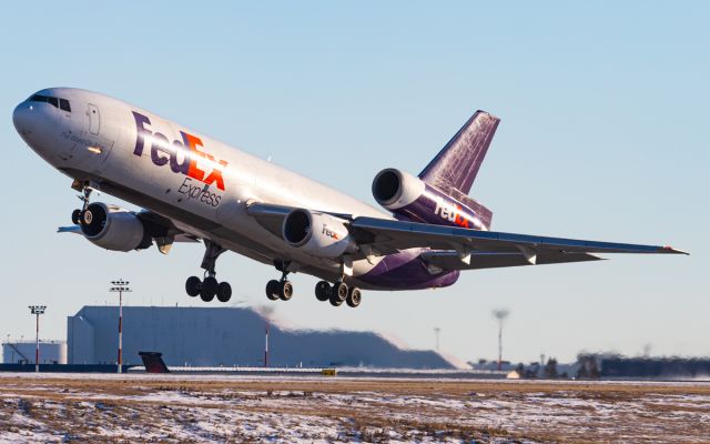 McDonnell Douglas DC-10 (N306FE)