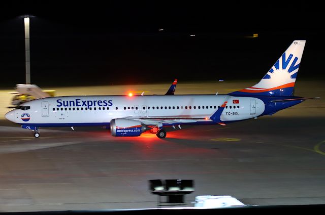 Boeing 737 MAX 8 (TC-SOL)
