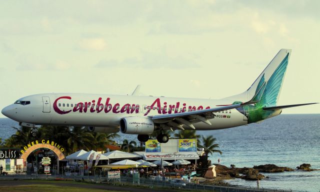 Boeing 737-800 (9Y-POS)