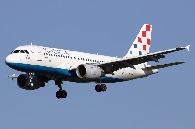 Airbus A319 (9A-CTH)