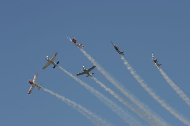 — — - T-28 Trojan Horsemen Final Break at EAA Oshkosh
