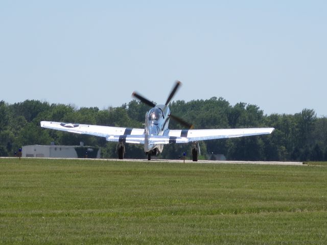 North American P-51 Mustang (N51BS) - P-51D Miss Margaret