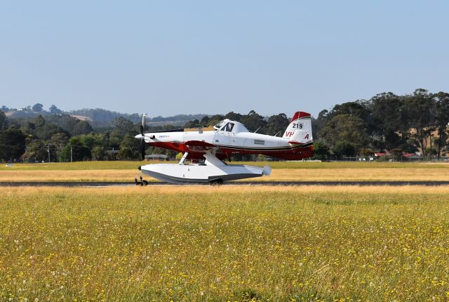 VH-FNA — - Air Tractor AT-802A VH-FNA (802A-0562) at Wynyard (Burnie) airport Tasmania Australia on 5 February 2025.