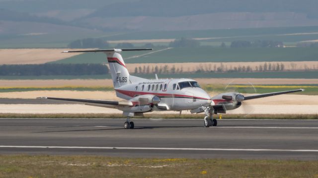 Beechcraft Super King Air 200 (F-GJBS)