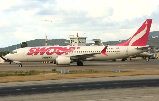 Boeing 737 MAX 8 (C-GJKK)