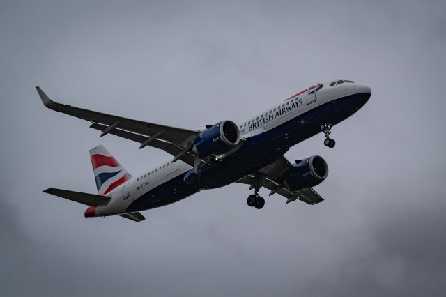Airbus A320neo (G-TTNZ) - Had a long layover in London... Decided to check out the famed Myrtle Ave, and turns out, when 27L is the arriving runway, it is quite a show!