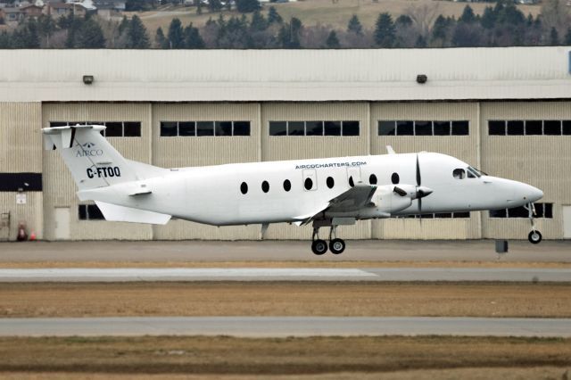 Beechcraft 1900 (C-FTOQ)