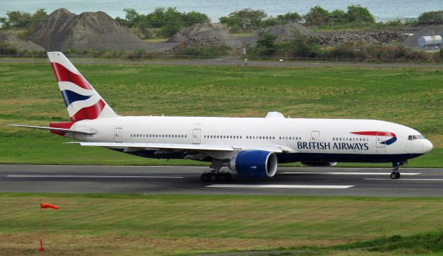 Boeing 777-200 (G-VIIP)