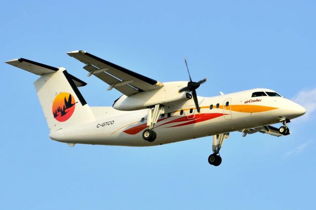 de Havilland Dash 8-100 (C-GTCO)