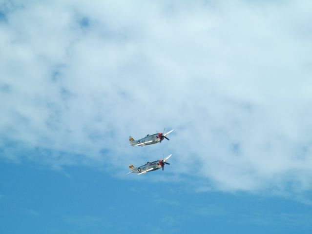 REPUBLIC Thunderbolt — - P-47s "Wicked Wabbit" and "Hun Hunter XVI"