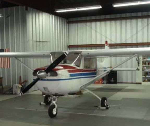 Cessna Commuter (N6563T) - Original cessna paint