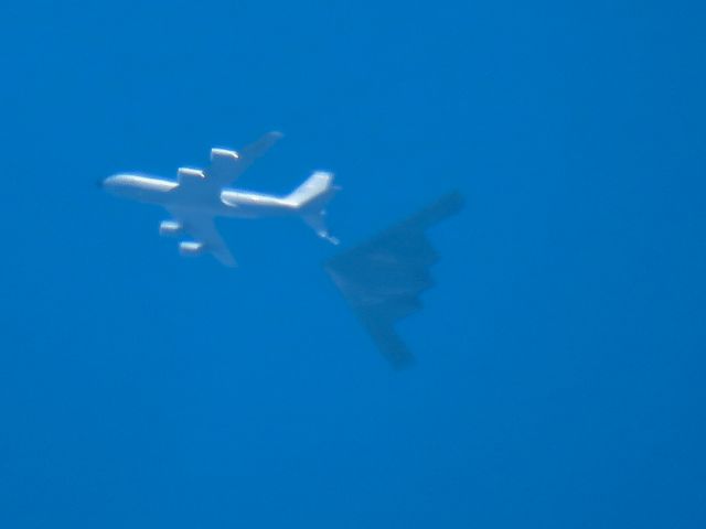 Boeing C-135FR Stratotanker (63-8007)