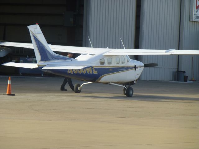 Cessna Centurion (N600WL)