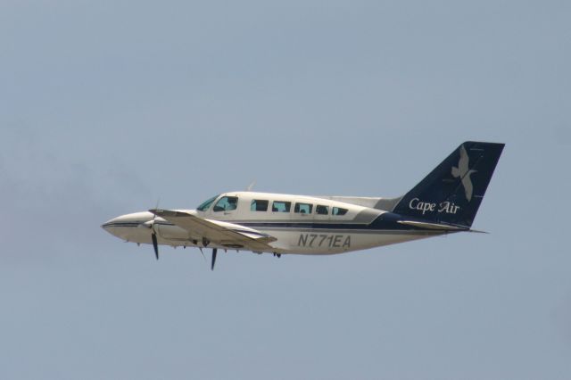 Cessna 402 (N771EA)