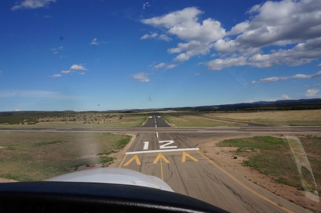 Diamond Star (N156PS) - Landing at Ruidoso NM