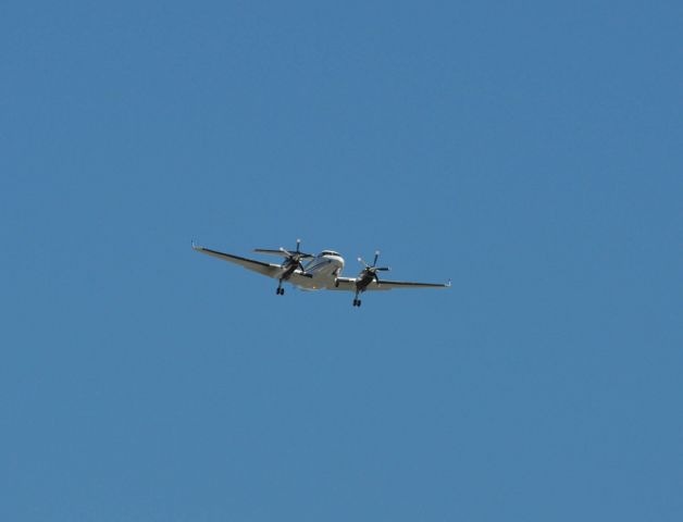 Beechcraft Super King Air 200 (N17FS)