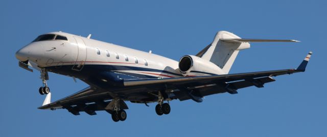 Bombardier Challenger 300 (N522FX) - Arrival Landing 30L from KSLC, FlexJet # 522  11-19-2015