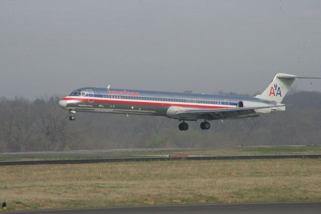 McDonnell Douglas MD-82 (N290AA) - Retirement of aircraft