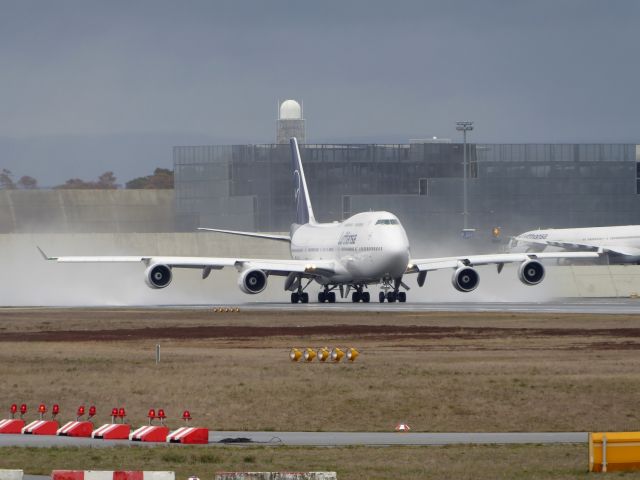 Boeing 747-400 (D-ABVM) - The moment when a jumbo goes on full throttle is always magic, so fascinating ... what for a power is set free ... You only stay and are stunning. B747-400 D-ABVM, rwy 18 FRA, 27.01.2019.