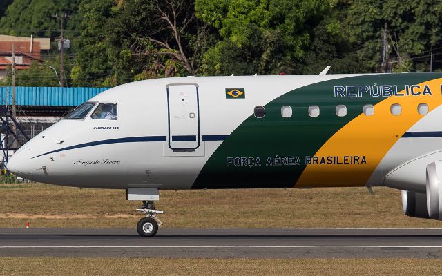 Embraer ERJ-190 (FAB2591)