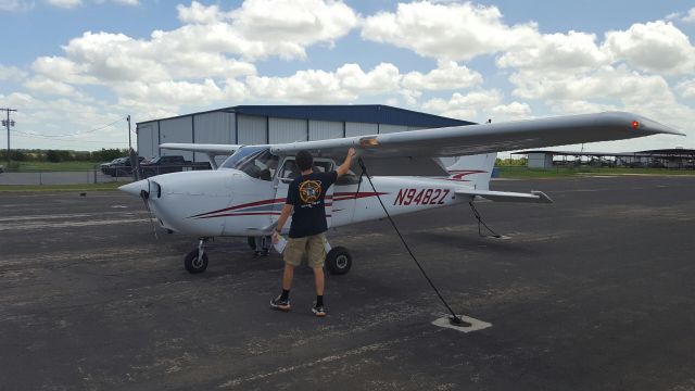 Cessna Skyhawk (N9482Z) - ☀️preflight☀️