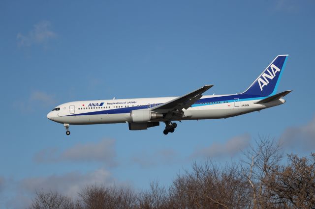 BOEING 767-300 (JA616A) - January 28, 2024:HND-HKD.