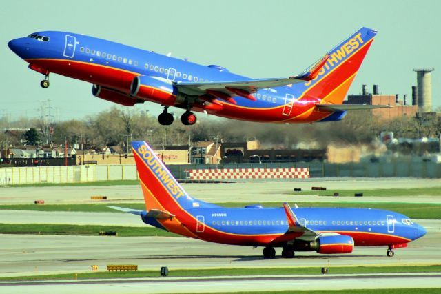 — — - Chicago Midway June 2014