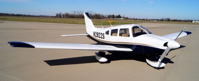 Piper Cherokee (N2822S) - Updated - New paint & Interior....