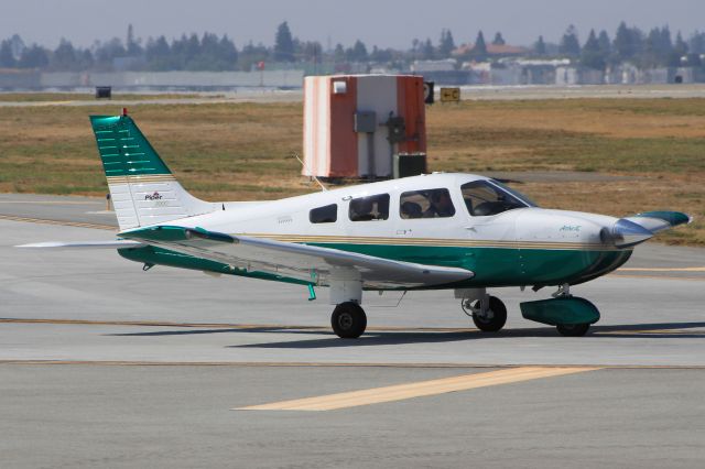 Piper Cherokee (N839AL)