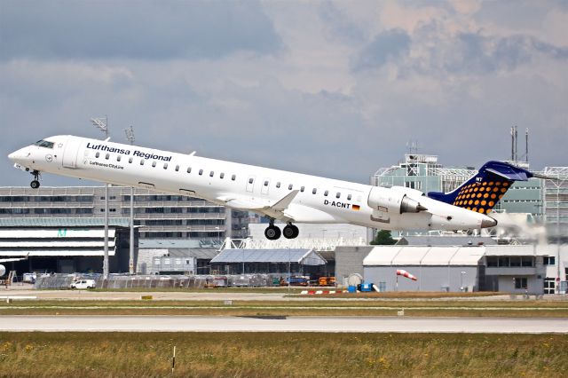 Canadair Regional Jet CRJ-900 (D-ACNT)