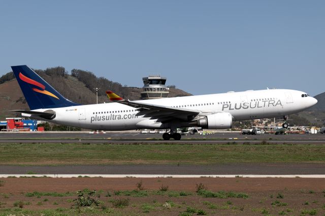 Airbus A330-200 (EC-OAQ)