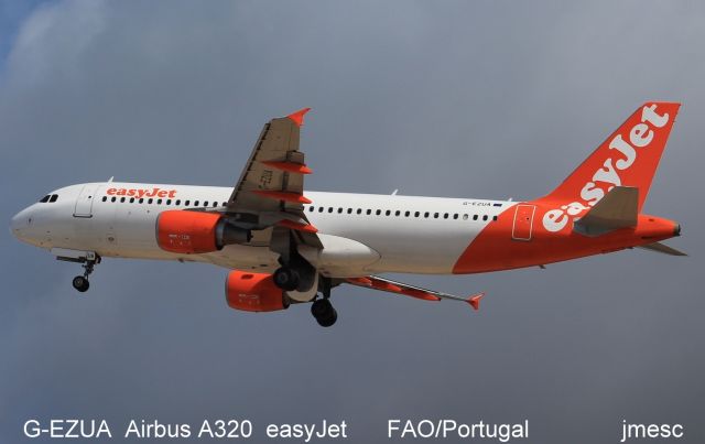 Airbus A320 (G-EZUA)