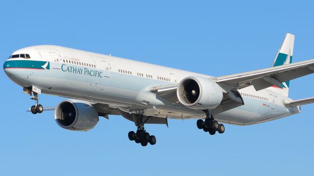 Boeing 777 (B-KQT)