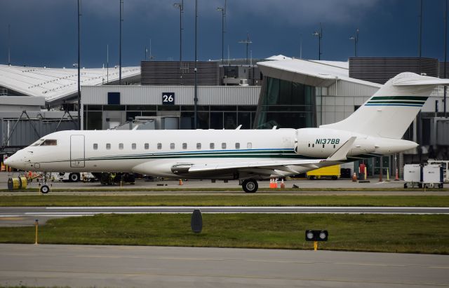 Bombardier Global Express (N137BB) - Year: 2005br /Make: Bombardierbr /Model: Global 5000br /Opby: Delaware North