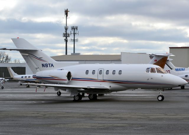 Hawker 800 (N8TA) - AIKMAN ENTERPRISES INC (Troy Aikman) in town for the NFC semi-final between the Panthers and Seahawks - 1/17/16