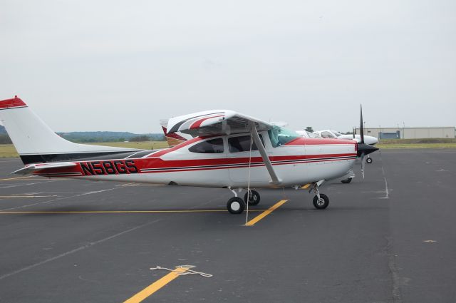 Beechcraft Baron (58) (N58GS)