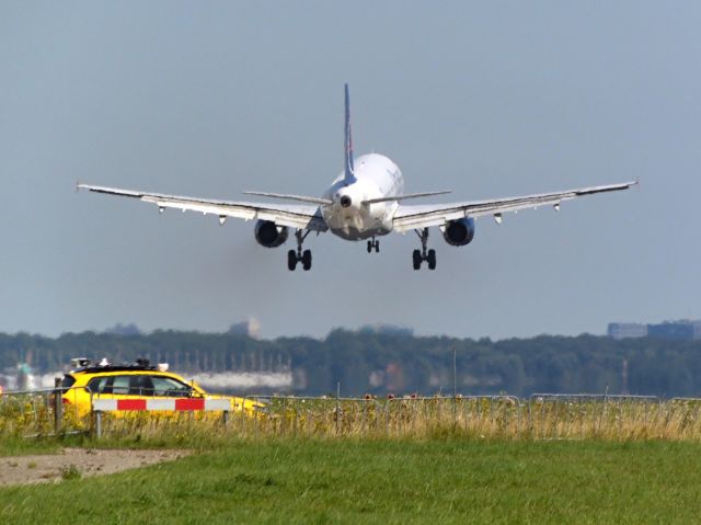 Airbus A321 (TC-OBF)