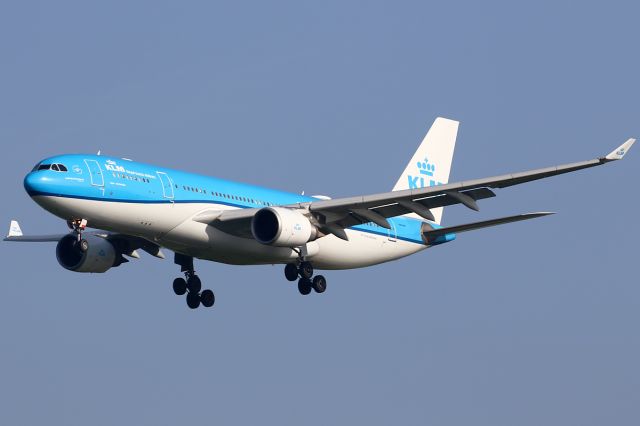 Airbus A330-200 (PH-AOA)