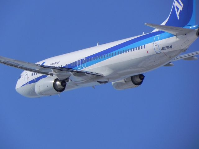 Boeing 737-700 (JA65AN)