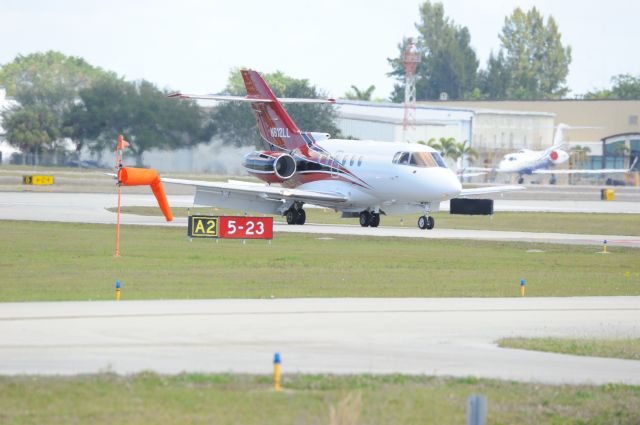 N812LL — - TAXIING AFTER ARRIVAL AT NAPLES, FL ON 2/9/2025.PHOTO TAKEN FROM OBSERVATION DECK. NIKON D700 W/ TAMRON 100-400 ZOOM LENS AT 400 MM