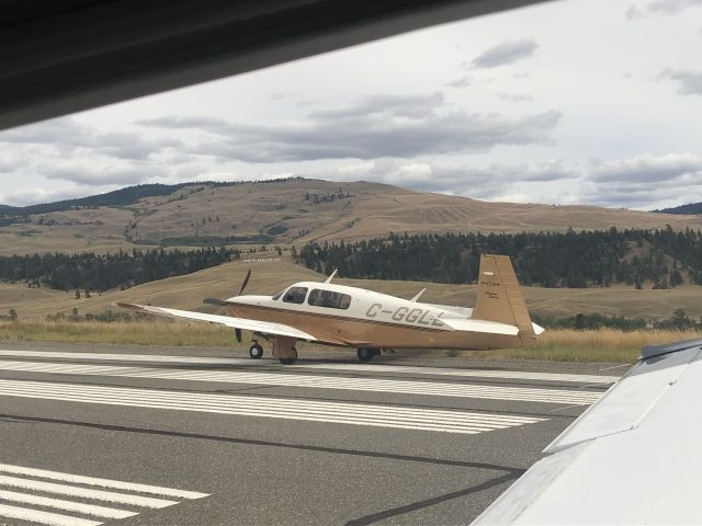 Mooney M-20 (C-GGLL)